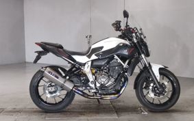YAMAHA MT-07 2015 RM07J