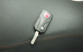 DUCATI MULTISTRADA 1200 S 2013