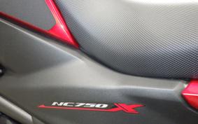 HONDA NC750X A 2017 RC90