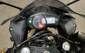 YAMAHA YZF R-3 2018 RH13J