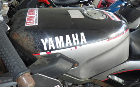 YAMAHA FZR250 2KR