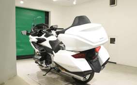 HONDA GL 1800 GOLD WING TOUR DCT 2022 SC79