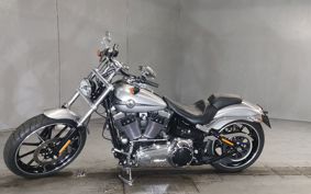 HARLEY FXSB BREAKOUT 2015 BF5