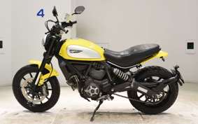 DUCATI SCRAMBLER ICON 2015