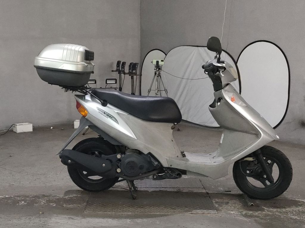 Фото Suzuki ADDRESS V125 с японского аукциона