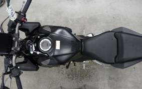 HONDA CB650R E-Clutch 2025 RH17