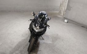 SUZUKI GSX-R750 01043