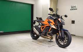 KTM 1290 SUPER DUKE R 2021