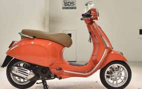 VESPA PRIMAVERA 125
