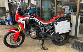 HONDA CFR1000 AfricaTwin 2016 SD04