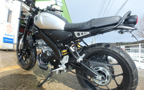 YAMAHA XSR155 RG63