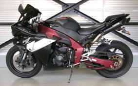 YAMAHA YZF-R1 2009 RN24J