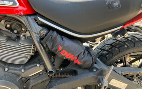 DUCATI  DUCATI  SCRAMBLER  ICON  2016 K102