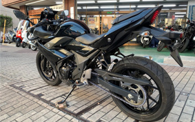 SUZUKI GSX250 R DN11A