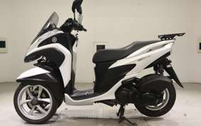 YAMAHA TRICITY 125 1993 SE82J