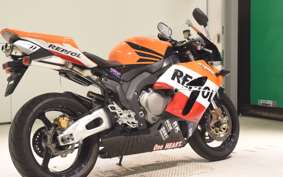 HONDA CBR1000RR 2005 SC57