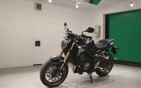 HONDA CB650R 2024 RH17