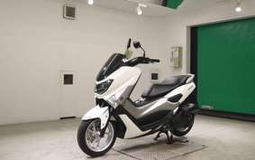 YAMAHA N-MAX 1992 SED6J