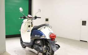 YAMAHA VINO 50 Gen.4 AY02