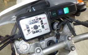HONDA XR230 MOTARD MD36