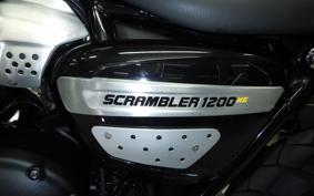 TRIUMPH SCRAMBLER 1200 XE 2025