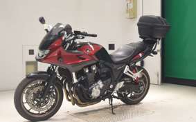 HONDA CB1300SB SUPER BOLDOR 2015 SC54