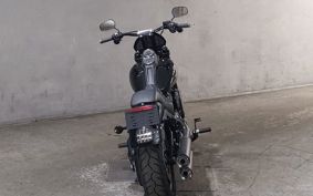 HARLEY FXLRS1870 YWK