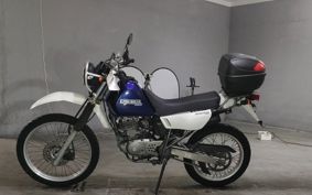 SUZUKI DJEBEL200 SH42A