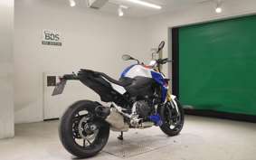 BMW F900R 2024