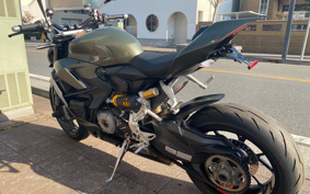 DUCATI STREETFIGHTER V2 2023 3F00