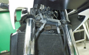 YAMAHA FZ400 1997 4YR