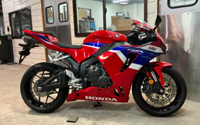 HONDA CBR600RR ABS 2024 PC40