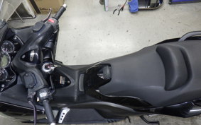 YAMAHA T-MAX 500 2010 SJ08J