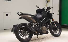 HUSQVARNA SVARTPILEN 401 2023
