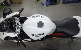 TRIUMPH DAYTONA 675 R 2015