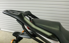 YAMAHA XJ6 N 2010 RJ19