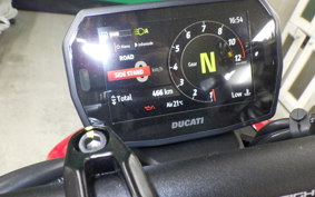 DUCATI ストリート FIGHTER V2S 2025