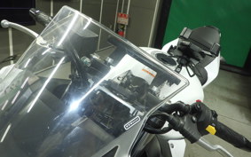 SUZUKI GSX250RA 2006