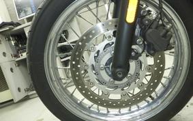 TRIUMPH BONNEVILLE T100 2017