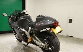 SUZUKI GSX-1300R HAYABUSA 1999