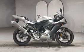 YAMAHA YZF-R1 2002 RN09