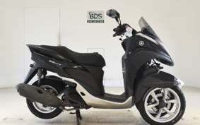 YAMAHA TRICITY 125 SE82J