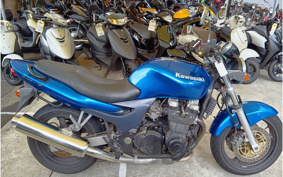 KAWASAKI ZR 700 2000 ZR750F