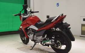 SUZUKI GSR250 2021