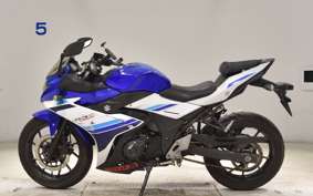 SUZUKI GSX250R 2025