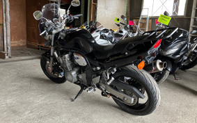 SUZUKI GSF750 2001 GR7EA