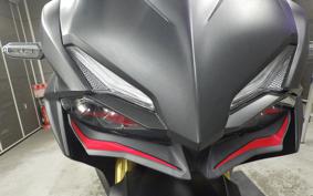 HONDA CBR250RR MC51