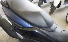 YAMAHA N-MAX 2010 SEG6J