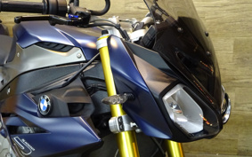 BMW S1000R 2016 0D02