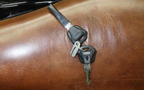 TRIUMPH BONNEVILLE BOBBER 2017